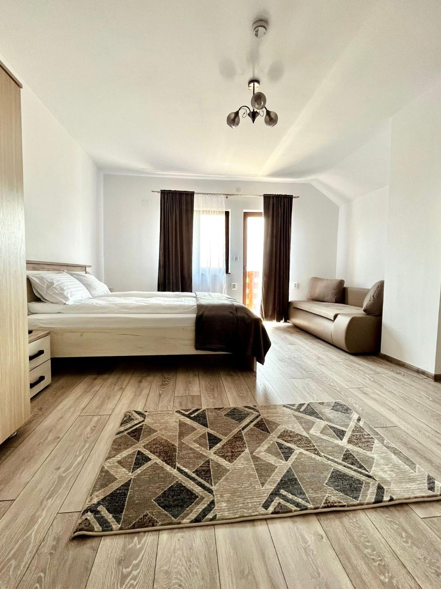 Vila Sofia Haţeg Dış mekan fotoğraf